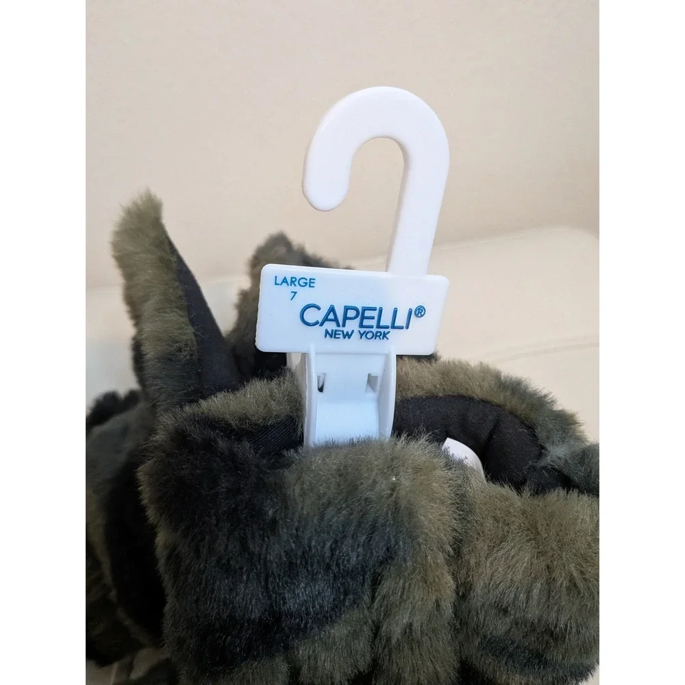 Capelli New York Kids Camo Faux‎ Fur Booties Slippers Size Large